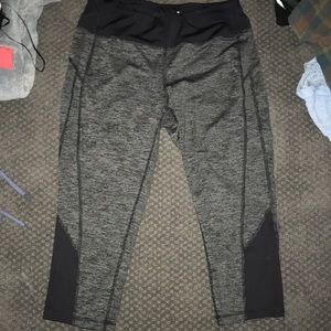 Size medium leggings in good condition!